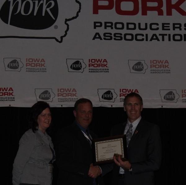 Steenstra Named Master Pork Partner by Iowa Association